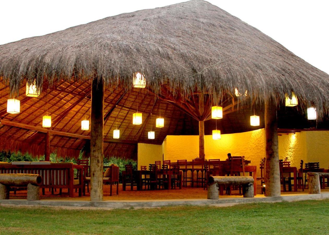 Giman Free Beach Resort Passikudah Extérieur photo
