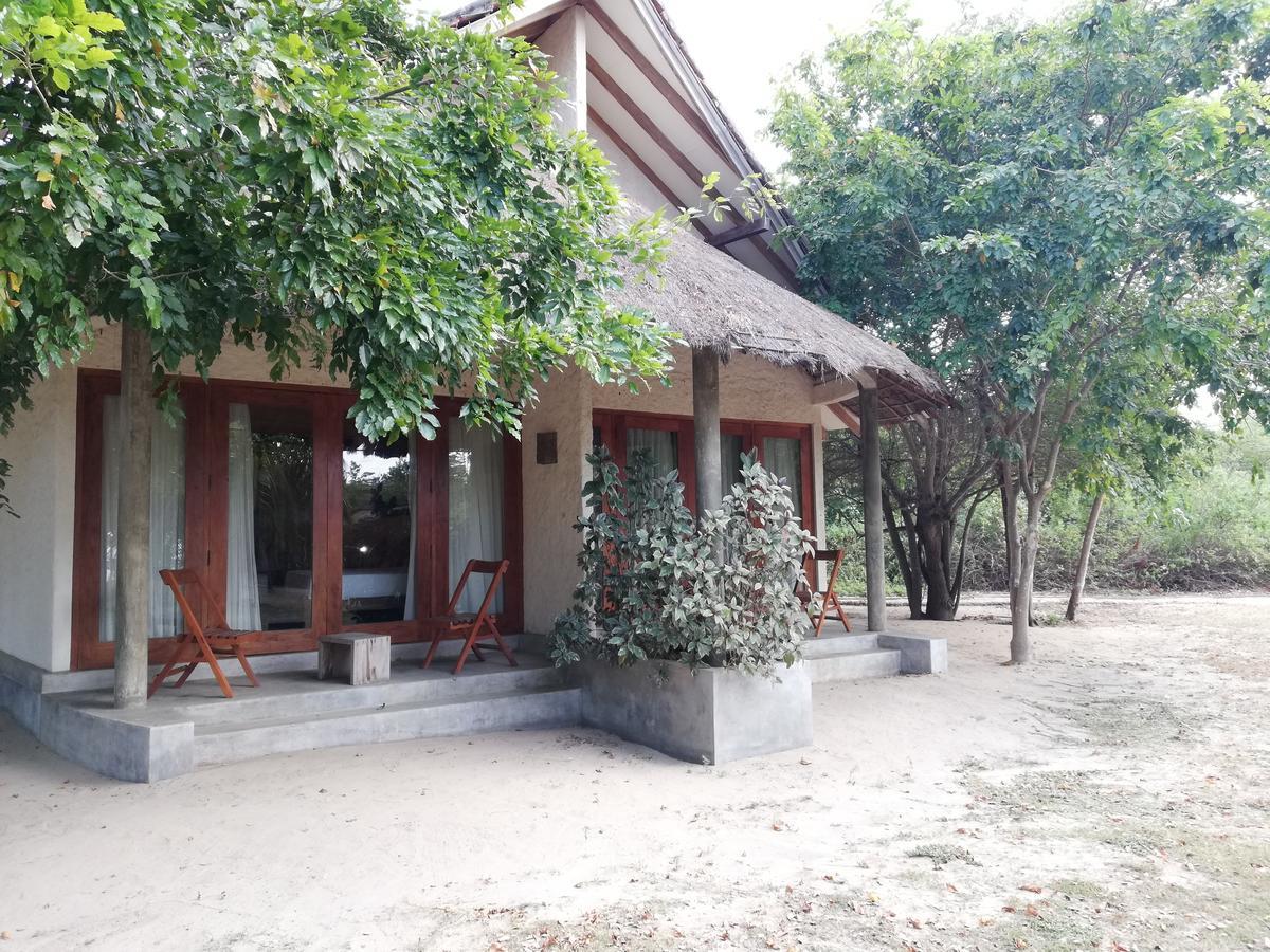Giman Free Beach Resort Passikudah Extérieur photo